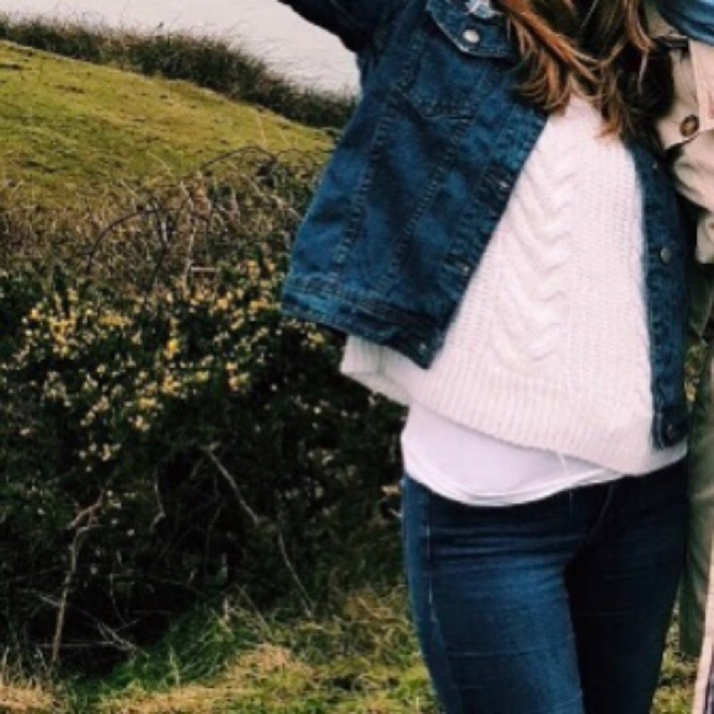 White knit sweater